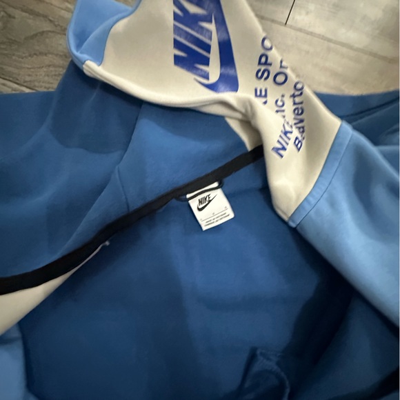 Men’s Nike tech hoodie EUC - Picture 3 of 3